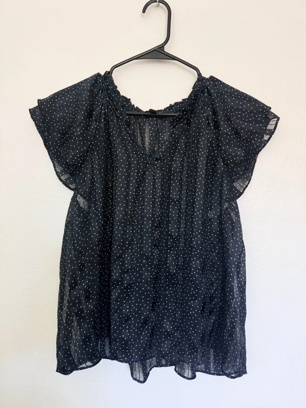 Banana Republic Business office navy blue semi sheer Polka Dot Blouse Top small